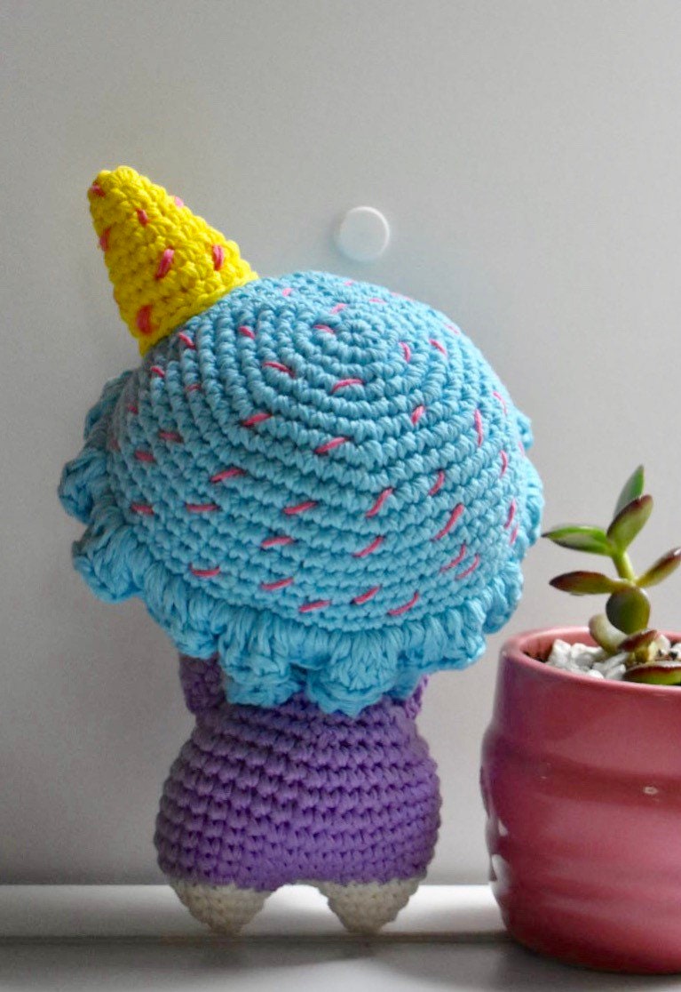 Crochet toy - Little crochet ice-cream lover doll - Nursery gift