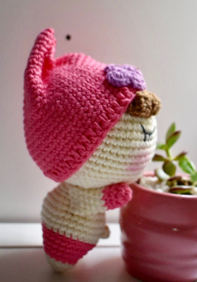 Crochet toy - 4.5 inches little crochet girl doll - Nursery gift
