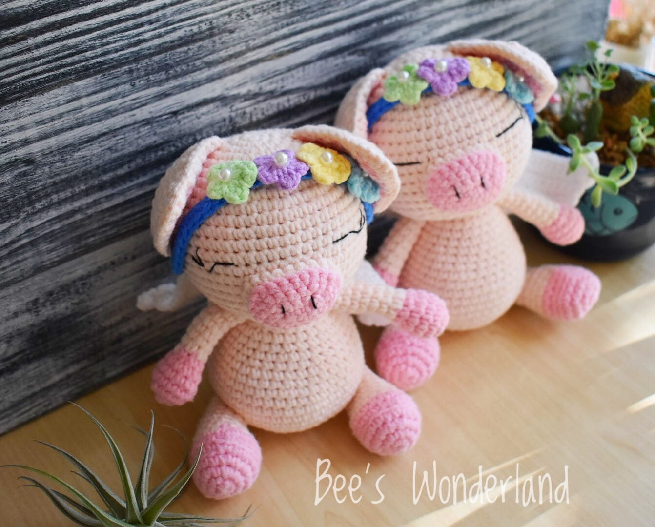 Crocheted piggy