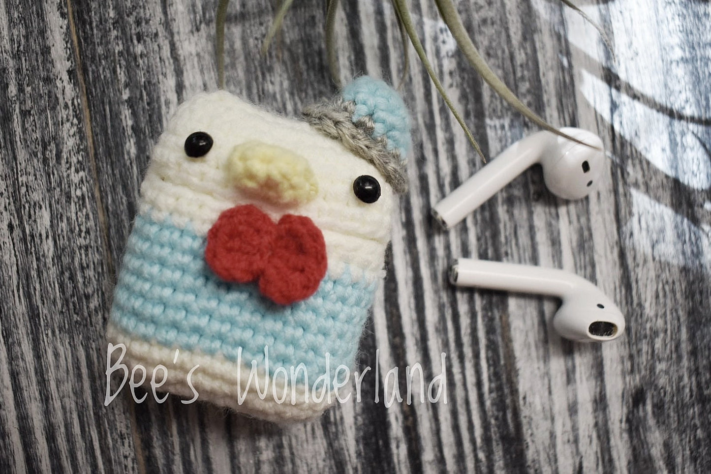 Donald crocheted AirPods case