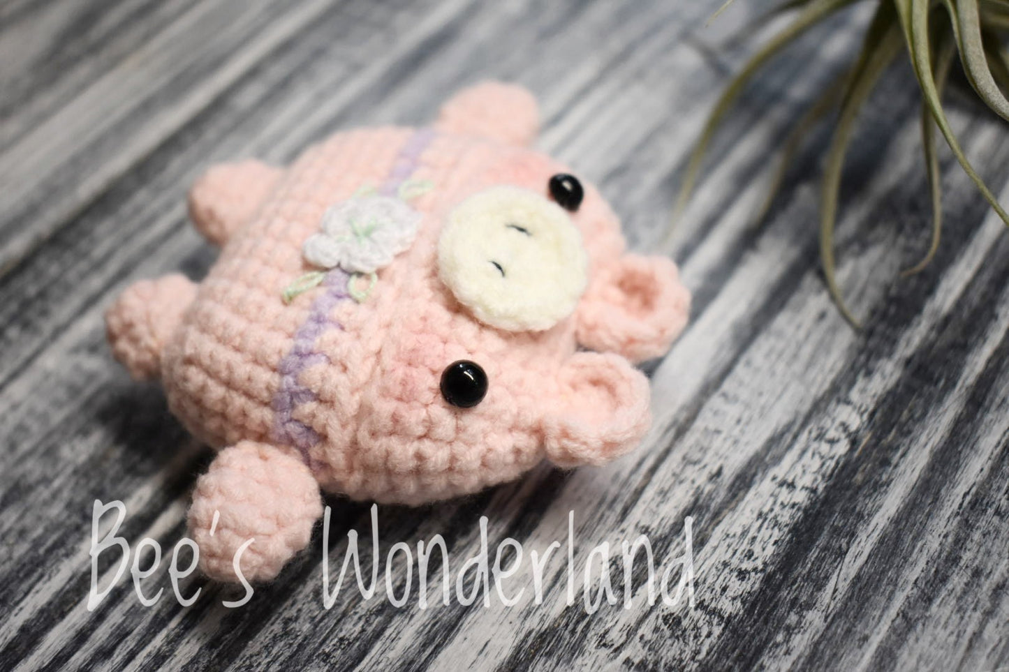 AirPod case, Crochet Pig AirPod Pro case, Handmade case,stocking stuffers, pink AirPod case, gift for her, Valentine’s gift, Birthday gift