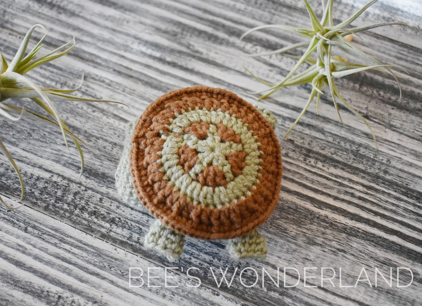 Turtle AirPod case, Crochet AirPod case, Handmade case, cute cartoon characters, stocking stuffers, Green AirPod case, Amigurumi Airpod case
