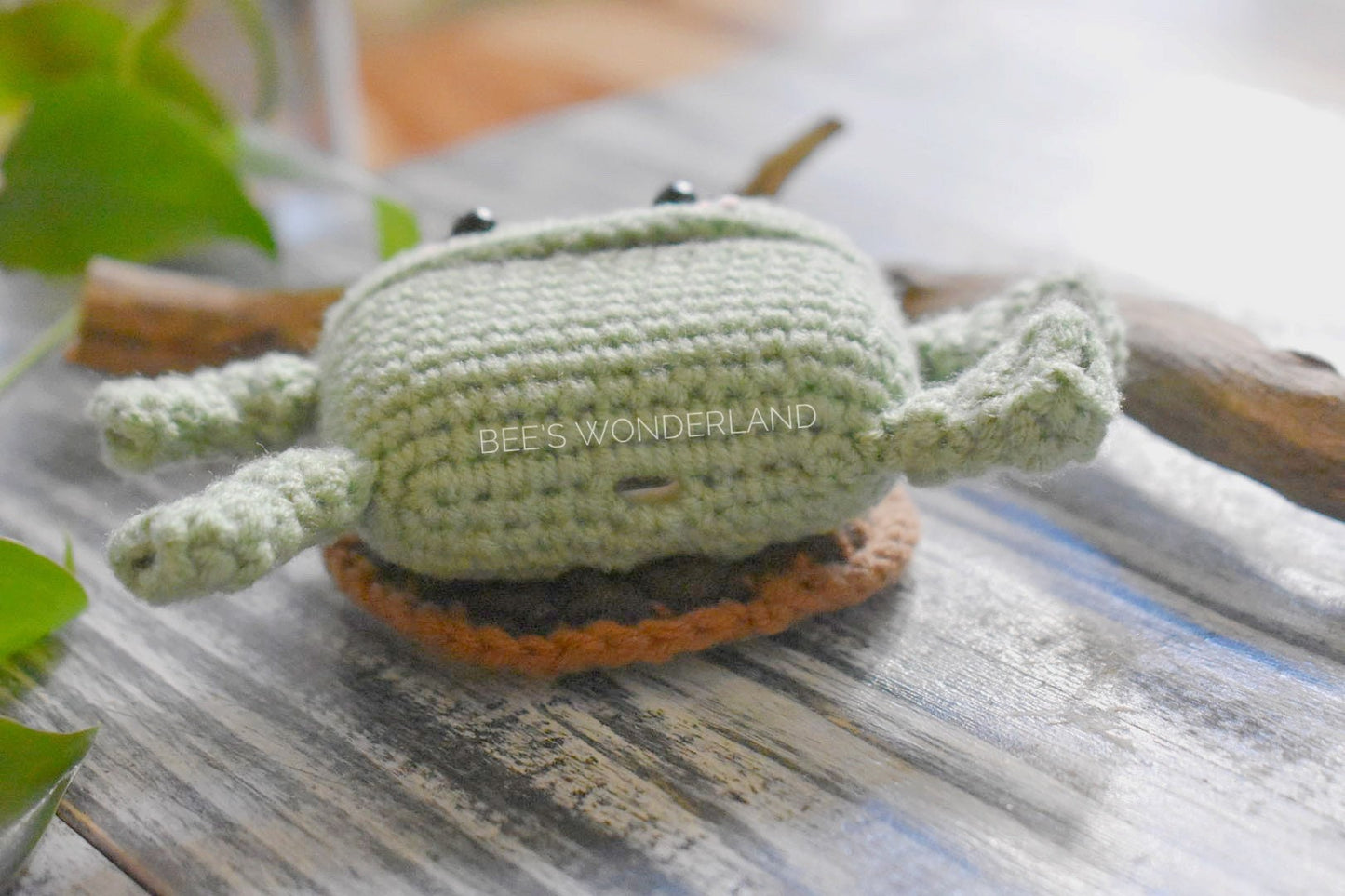 Turtle AirPod Pro case, Crochet AirPod Pro case, Handmade case, stocking stuffers, Green AirPod pro case, Amigurumi Airpod pro case