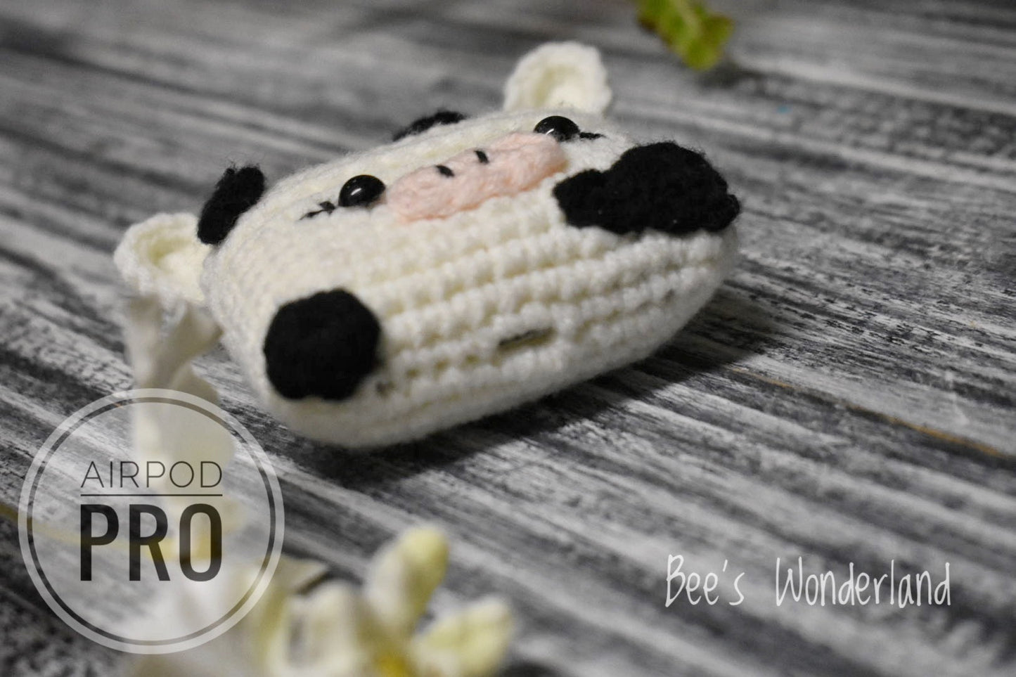 Crochet cow Airpod Pro case, Handmade case,stocking stuffers,cow print AirPod case, gift for her/him, Valentine’s gift, Birthday gift