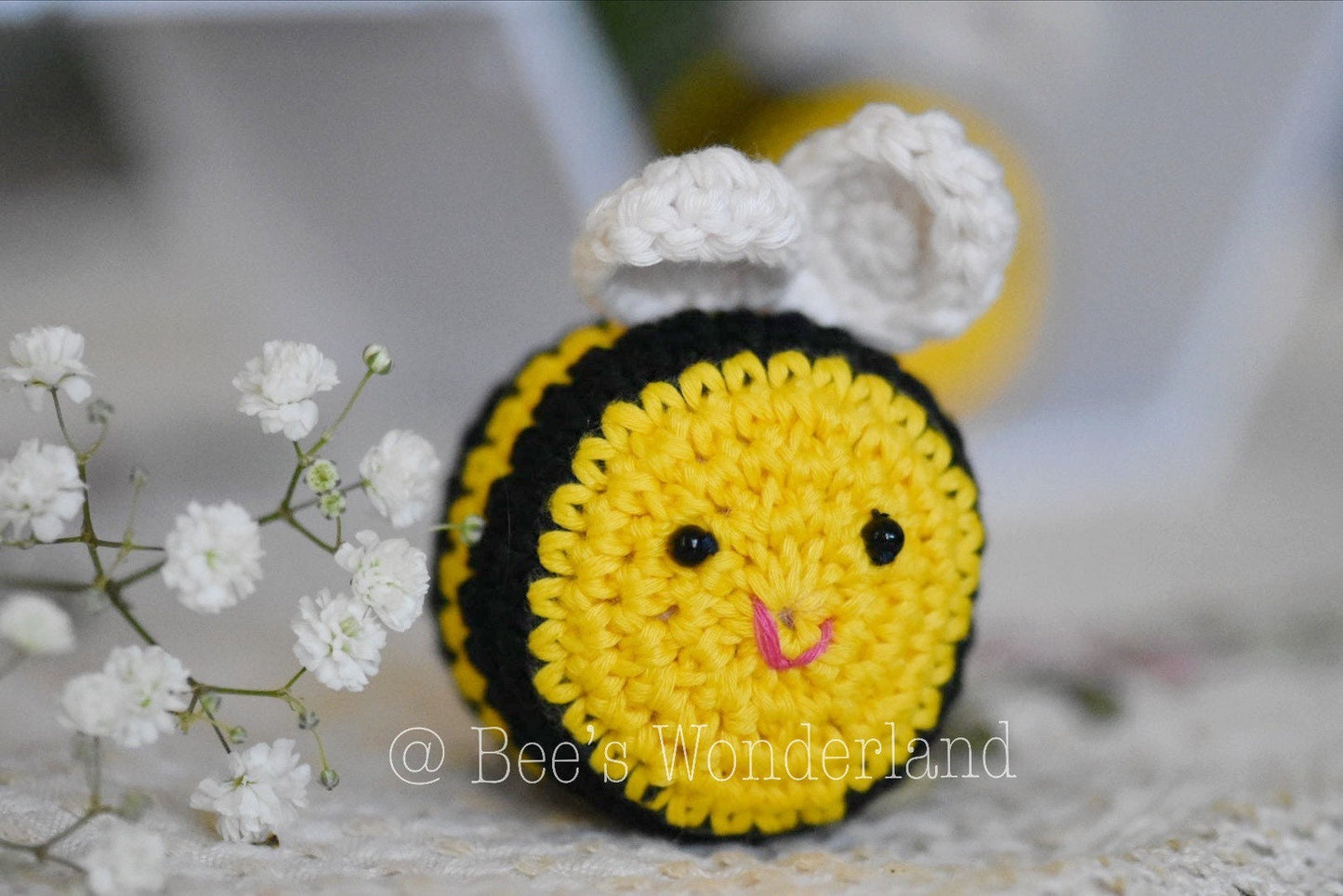 Stuffed crochet toys- Crochet keychain - Amigurumi - Bumble Bee crochet keychain - Stocking stuffers- Bee baby shower - Bee my valentines