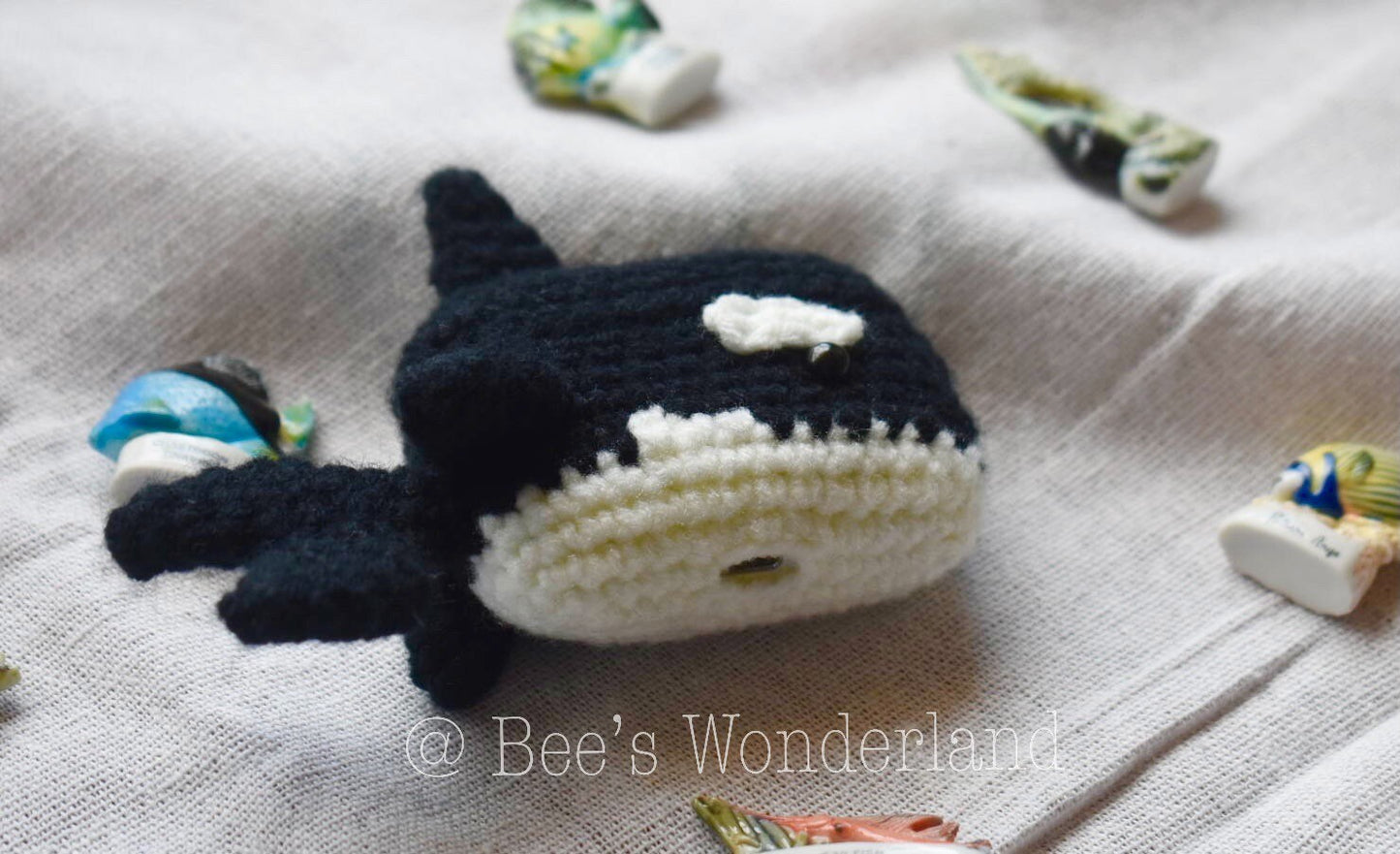 Orca Whale AirPods Pro case, Crochet AirPods Pro case, Handmade gifts , killer whale AirPods Pro case, gift for her, gift for him