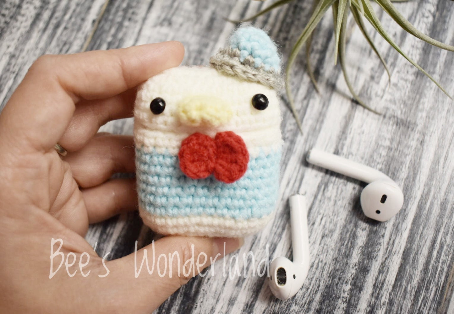 Donald crocheted AirPods case