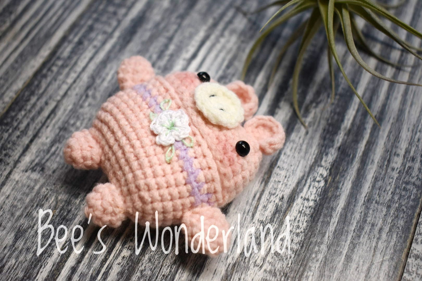 AirPod case, Crochet Pig AirPod Pro case, Handmade case,stocking stuffers, pink AirPod case, gift for her, Valentine’s gift, Birthday gift