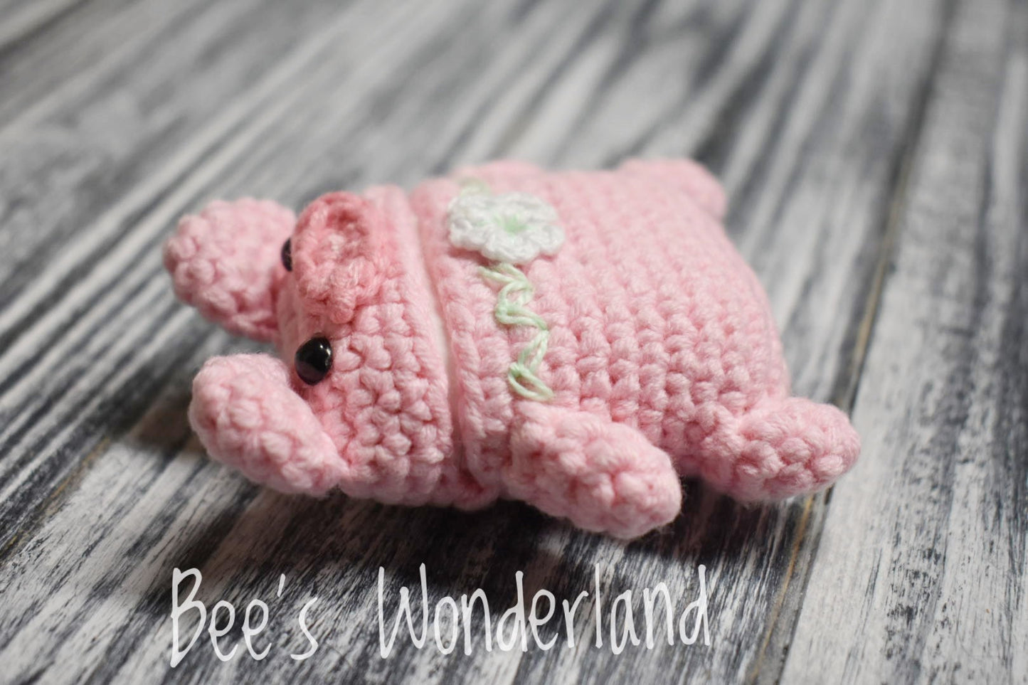 AirPod case, Crochet Pig AirPod case, Handmade case, cute cartoon characters, stocking stuffers, pink AirPod case