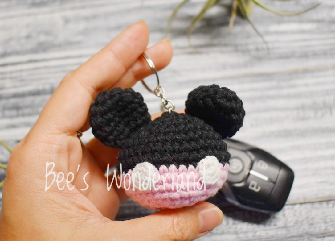Crocheted Mickey/Minnie keychain