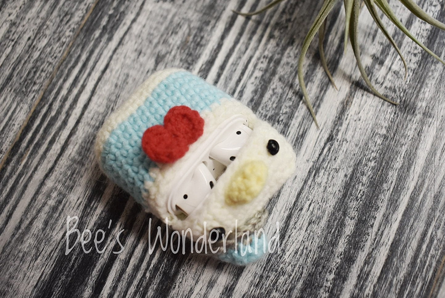 Donald crocheted AirPods case