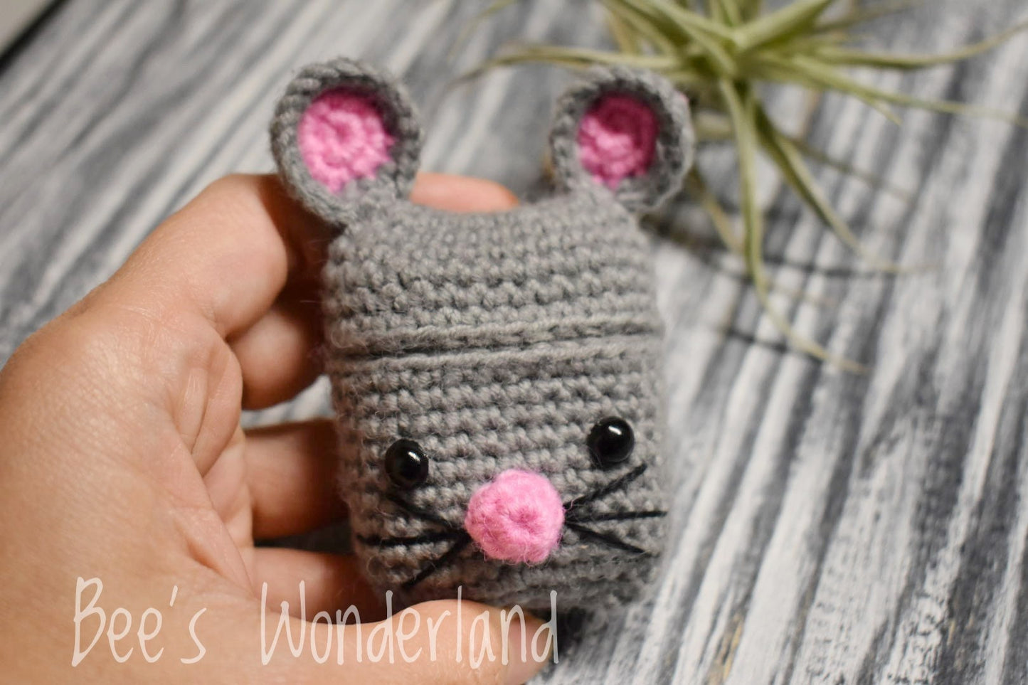 Crocheted Mouse AirPods case