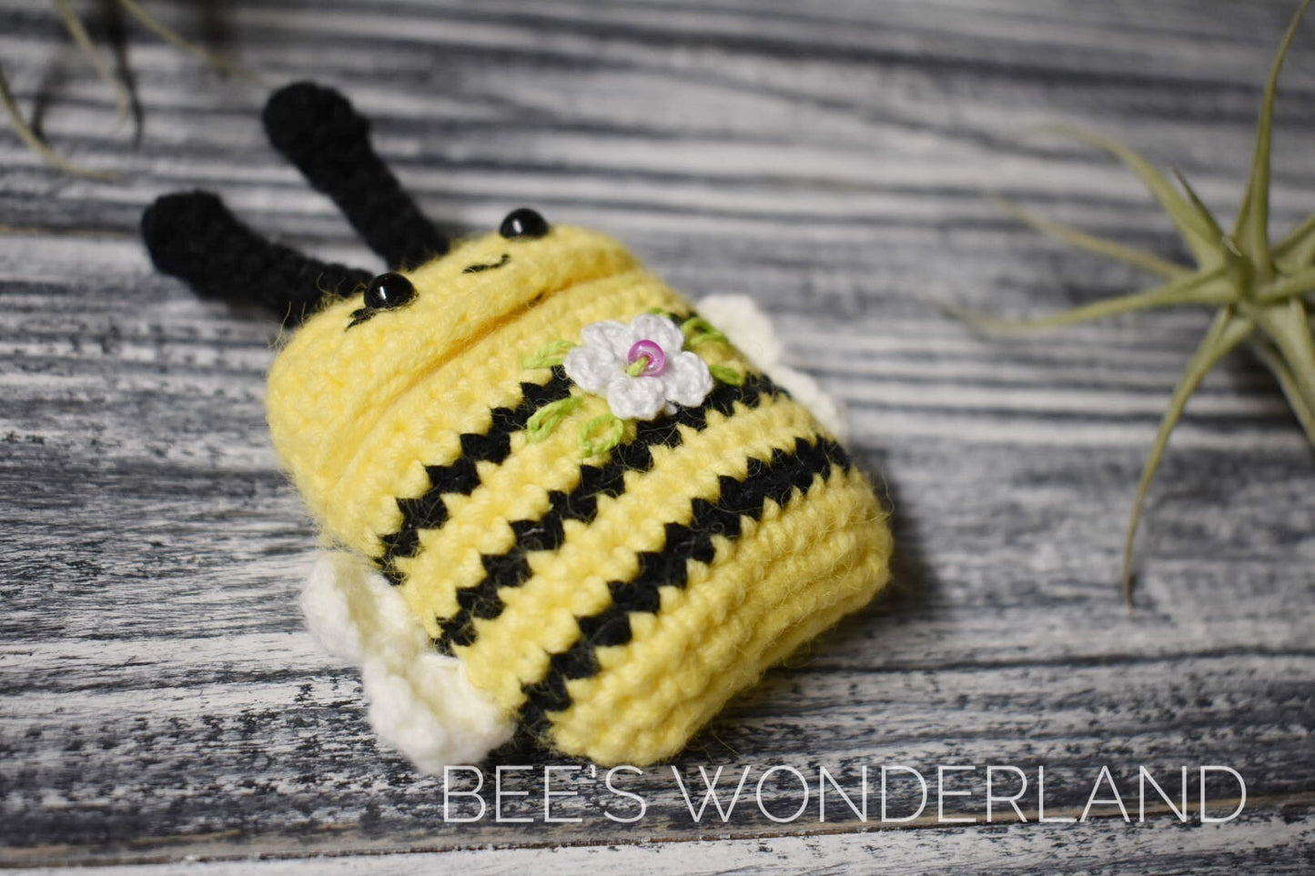 Bee crocheted AirPod case