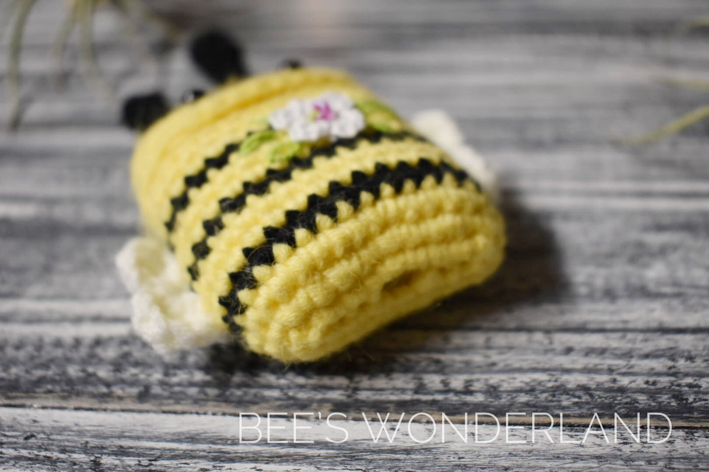 Bee crocheted AirPod case