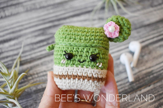 Kawaii Cactus AirPod case, Crochet AirPod case, Handmade gifts , cactus AirPod case, Valentine’s gift, gift for her