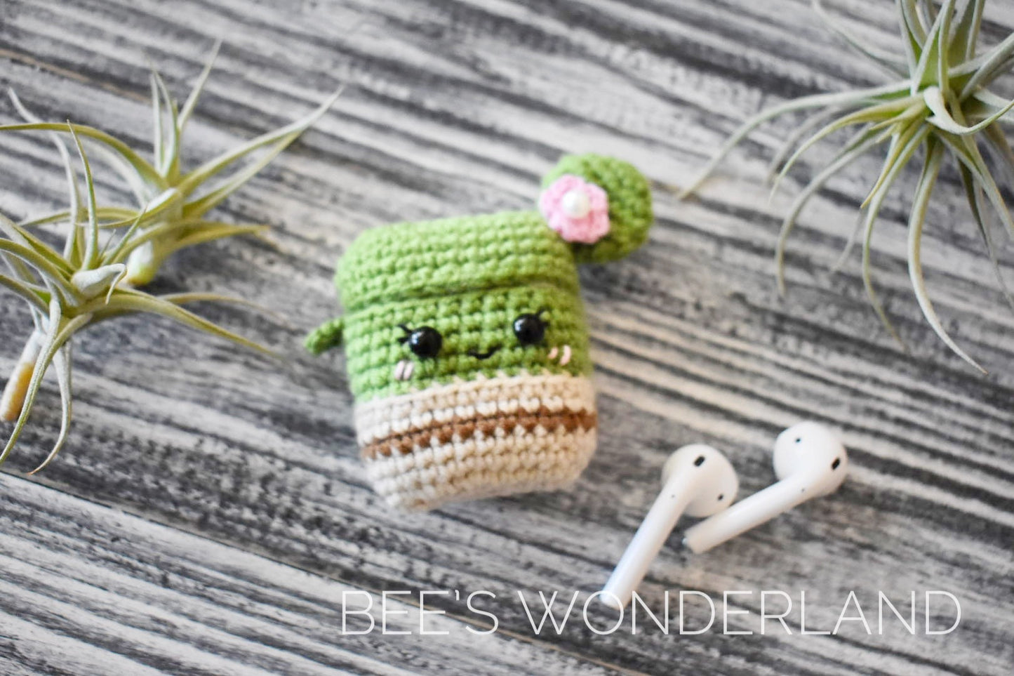 Kawaii Cactus AirPod case, Crochet AirPod case, Handmade gifts , cactus AirPod case, Valentine’s gift, gift for her