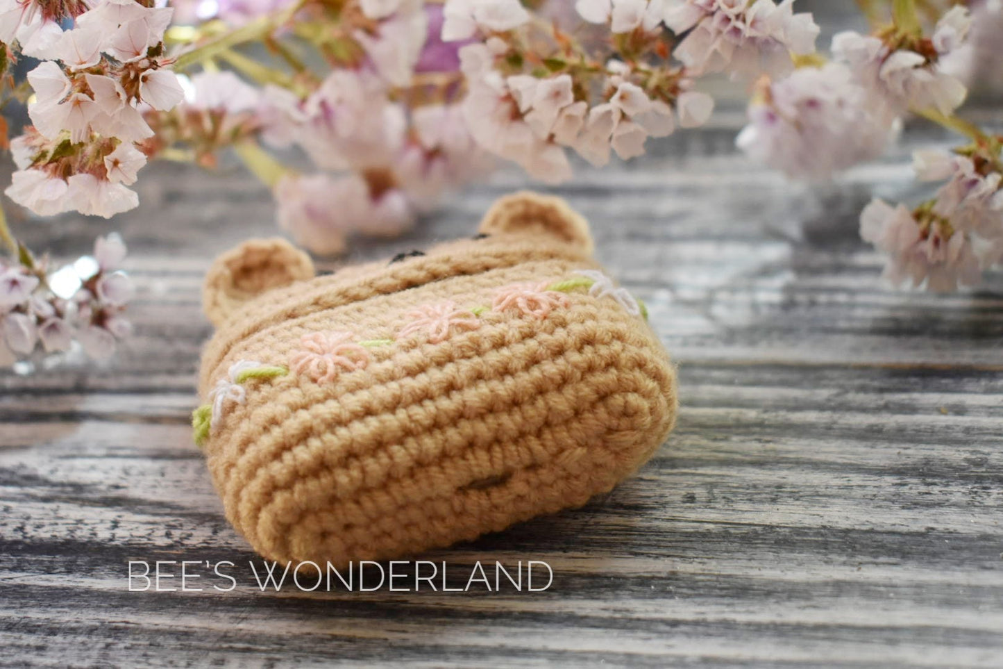 AirPods Pro crochet case, cute kitty AirPods Pro case, Handmade case, cute cat characters, stocking stuffers, cute kitten AirPod case