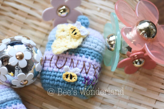 Hunny AirPods case, Crochet AirPod l, Handmade case,stocking stuffers, cute honey AirPod case, Valentine’s gift, gift for her/him